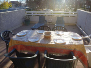 Duplex à 40m de la plage avec garage, grande terrasse et animaux acceptés - FR-1-387-42